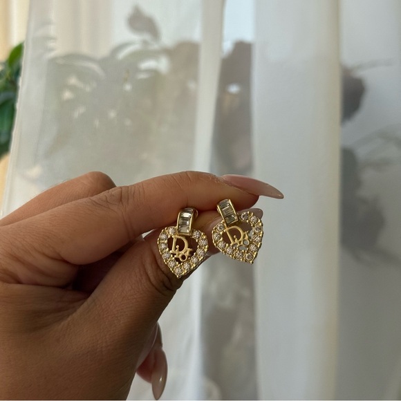 Dior Reworked Heart Earrings with Crystals - Picture 4 of 5